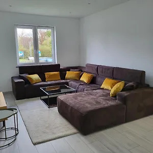 https://villa-bed-garden.brusselshotelsbook.com